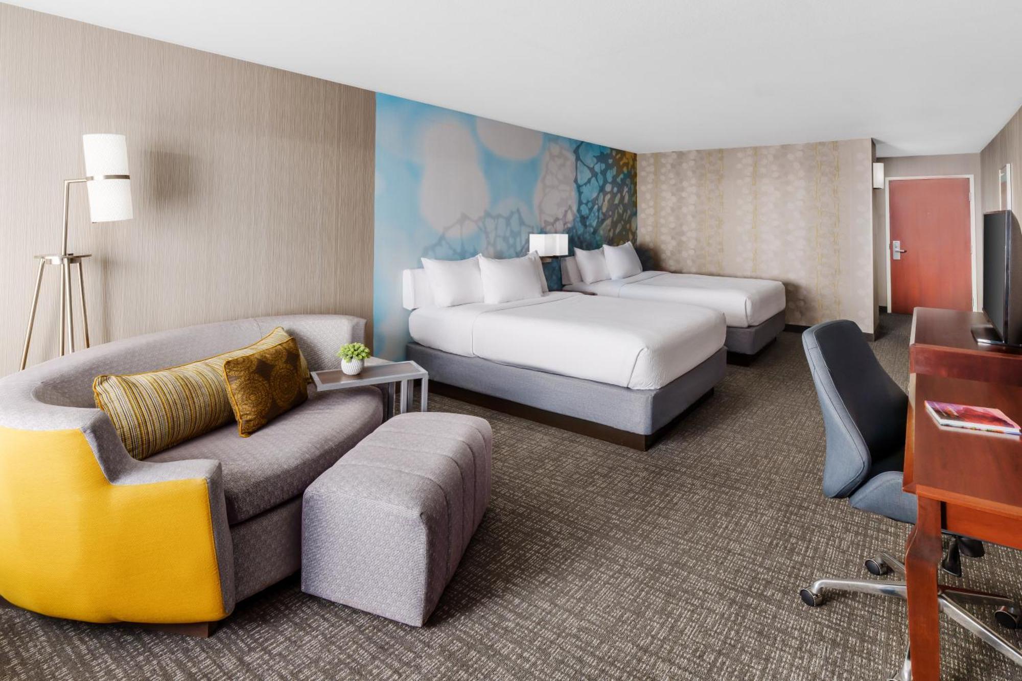 คอร์ตยาร์ด โรสวิลล์ แกลเลอเรีย มอลล์/ครีกไซด์ ริดจ์ ไดรฟ์ Hotel ภายนอก รูปภาพ