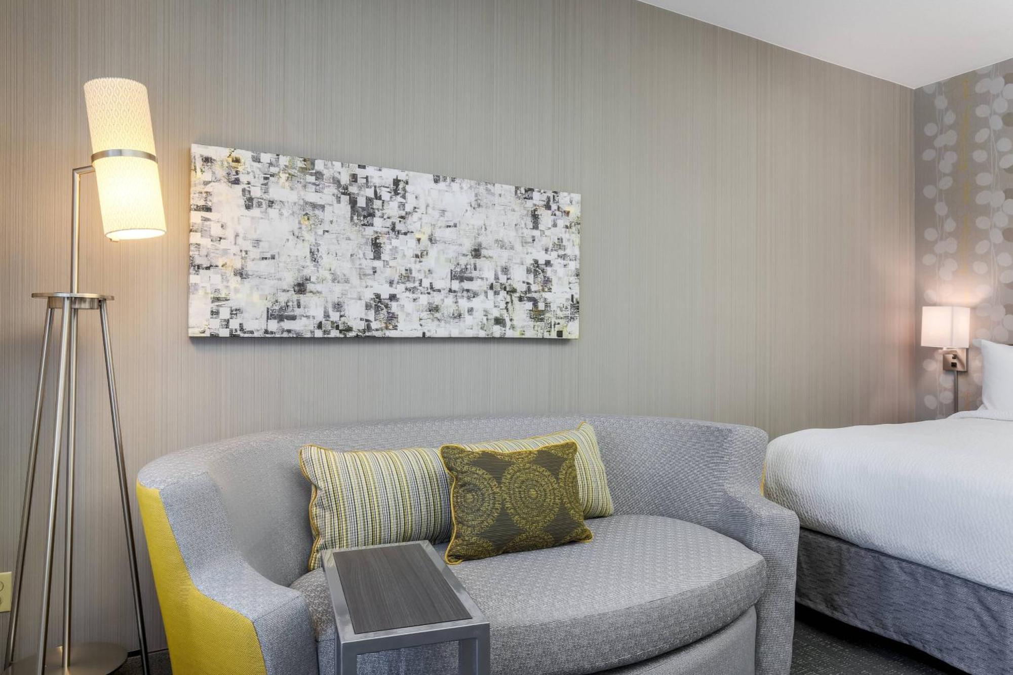 คอร์ตยาร์ด โรสวิลล์ แกลเลอเรีย มอลล์/ครีกไซด์ ริดจ์ ไดรฟ์ Hotel ภายนอก รูปภาพ