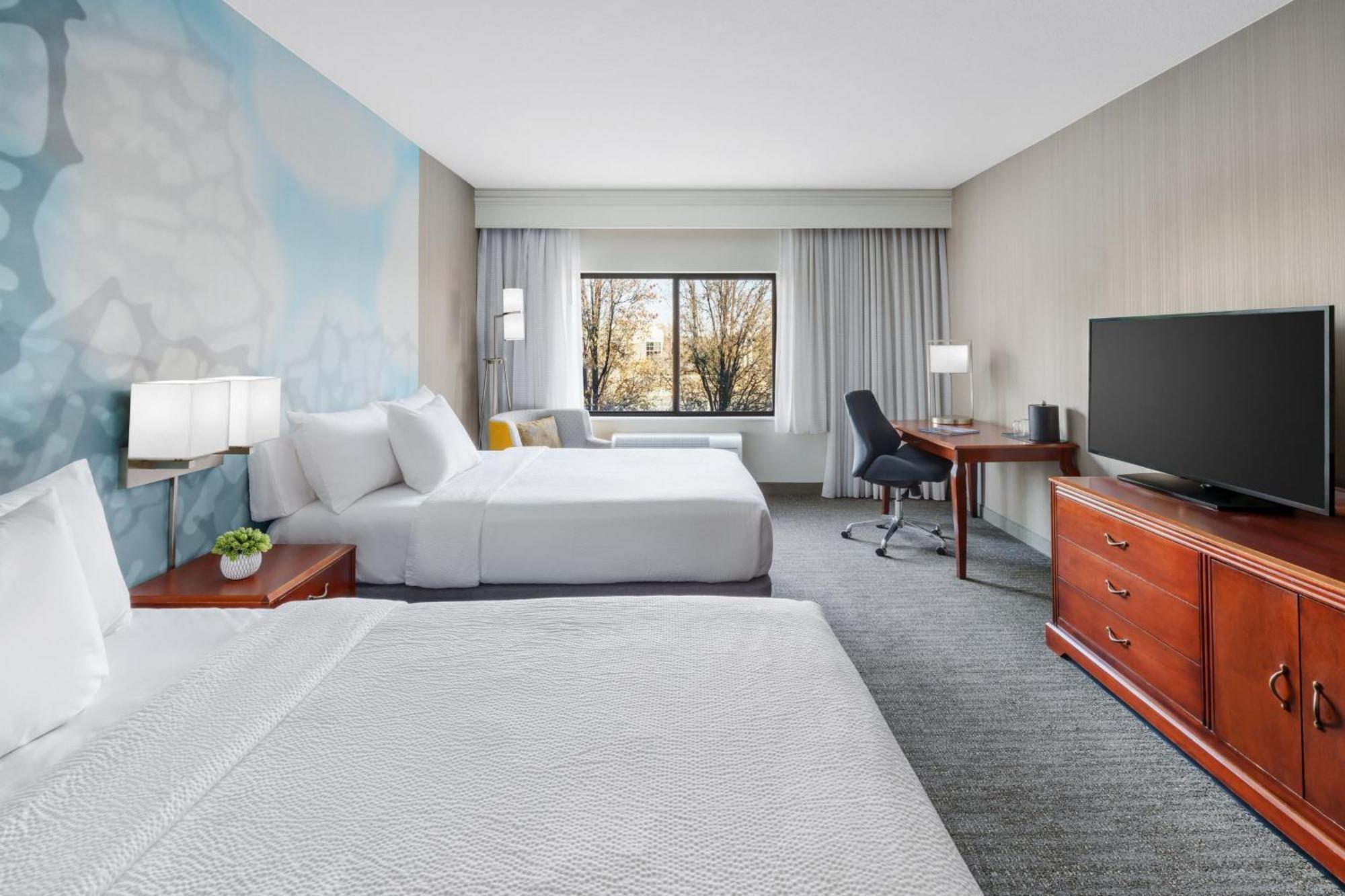 คอร์ตยาร์ด โรสวิลล์ แกลเลอเรีย มอลล์/ครีกไซด์ ริดจ์ ไดรฟ์ Hotel ภายนอก รูปภาพ